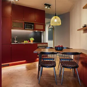 downtown-apartments-mitte-wedding.find-berlin-hotels.com/